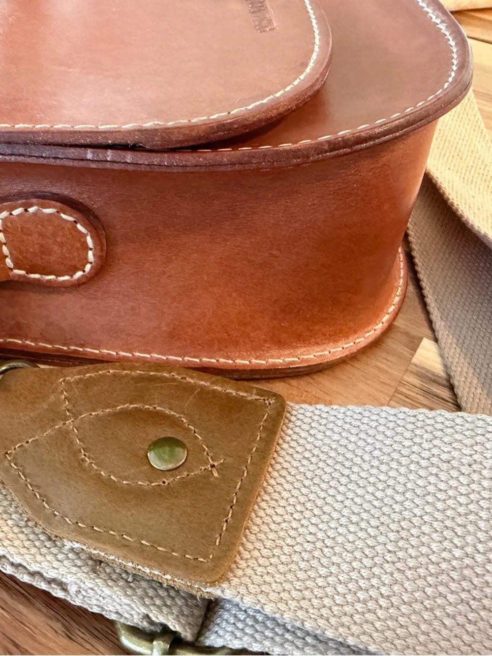 Portland Leather Saddle Crossbody Bag - Picture 5 of 15